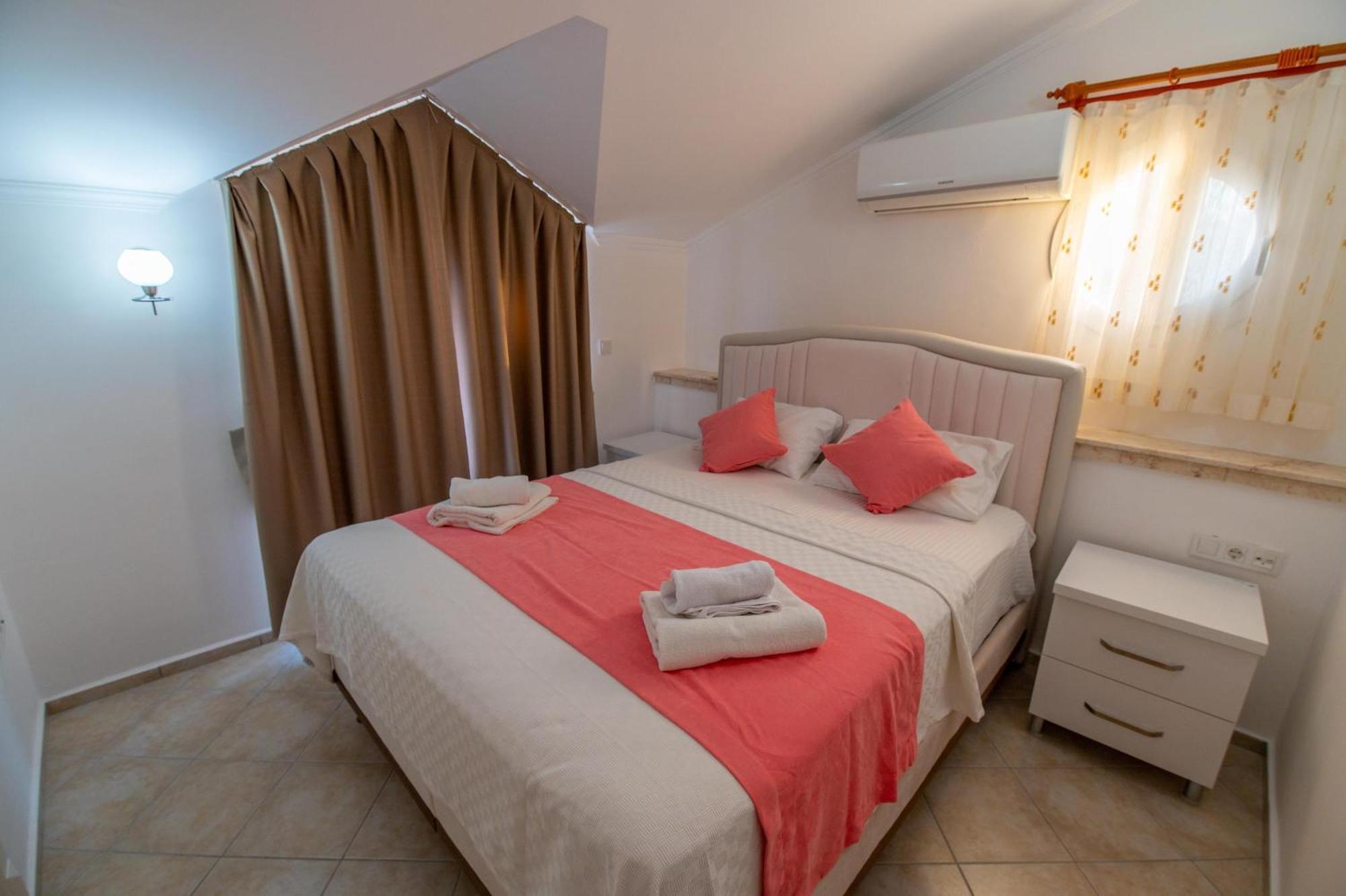Sunset Beach Club Aqua Lettings Fethiye Eksteriør billede