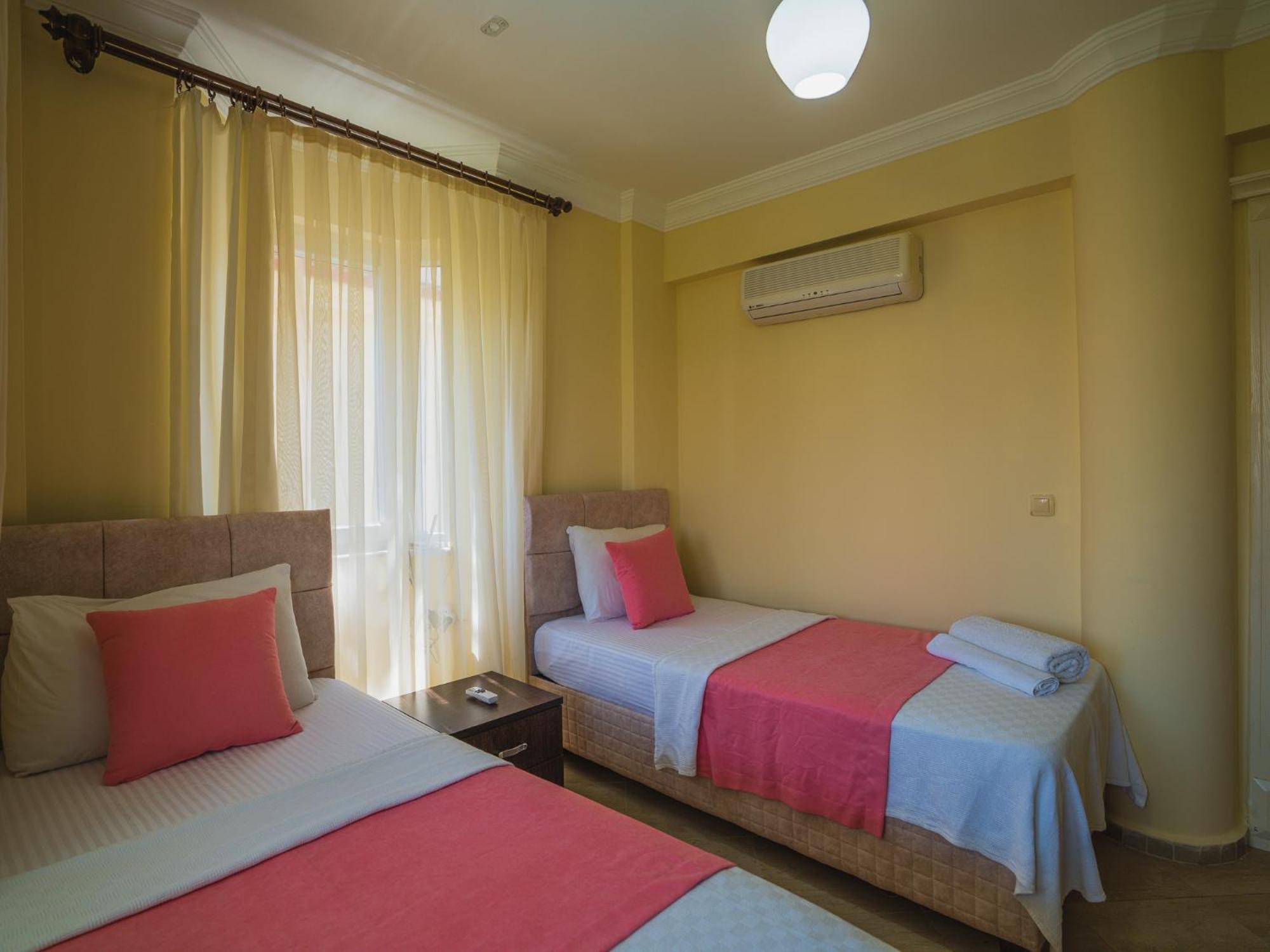 Sunset Beach Club Aqua Lettings Fethiye Eksteriør billede