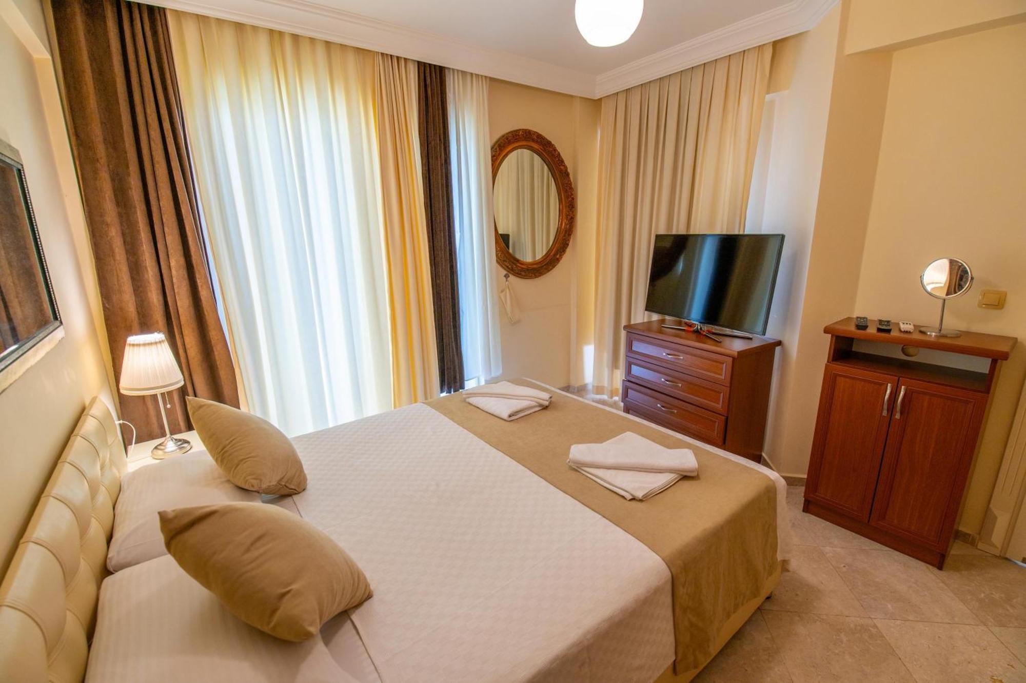 Sunset Beach Club Aqua Lettings Fethiye Eksteriør billede