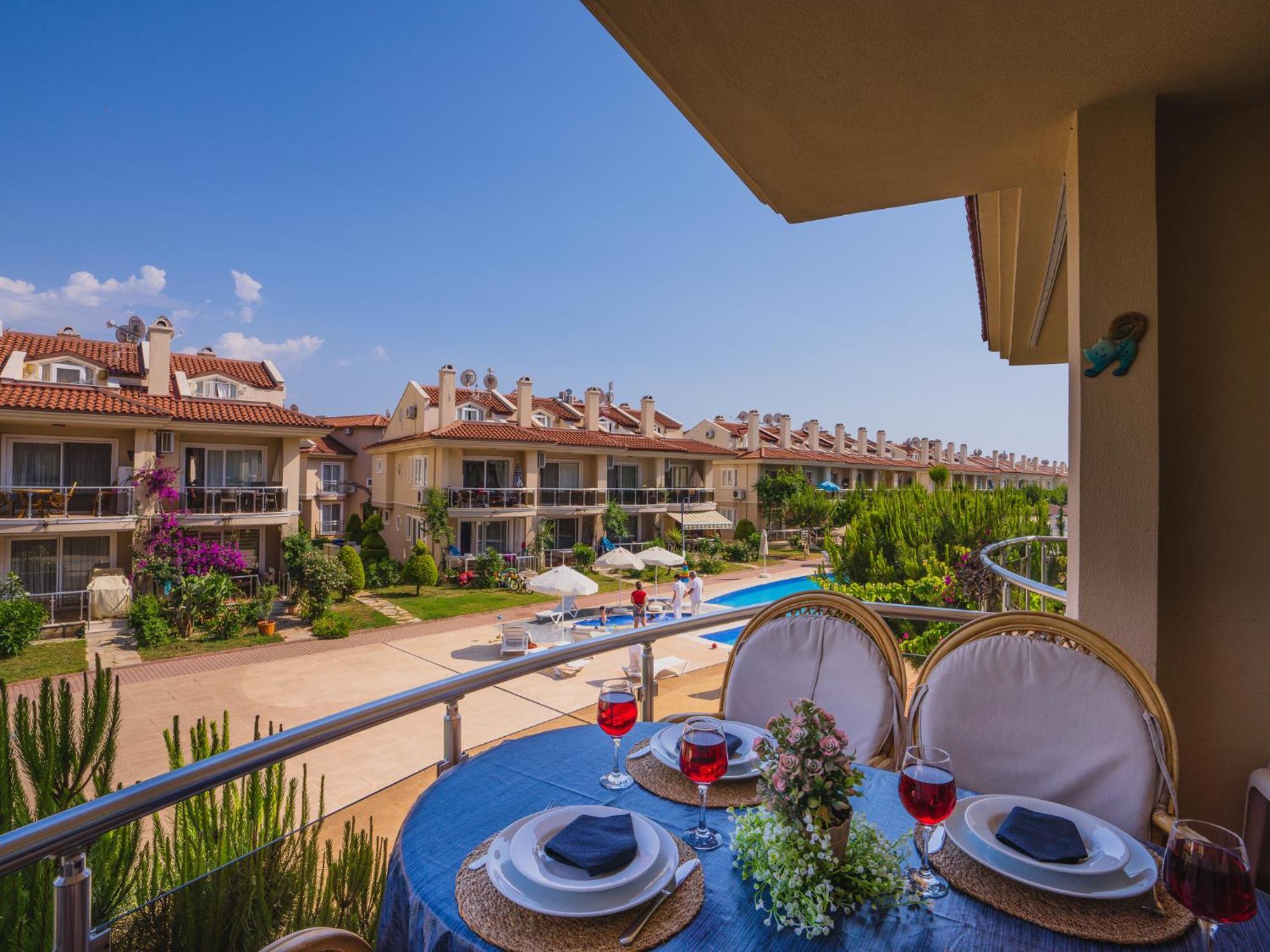 Sunset Beach Club Aqua Lettings Fethiye Eksteriør billede