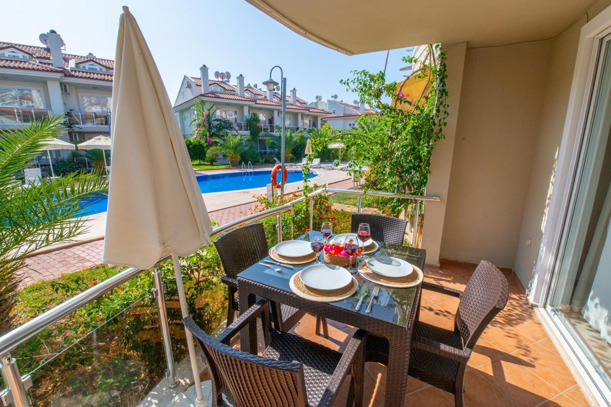 Sunset Beach Club Aqua Lettings Fethiye Eksteriør billede